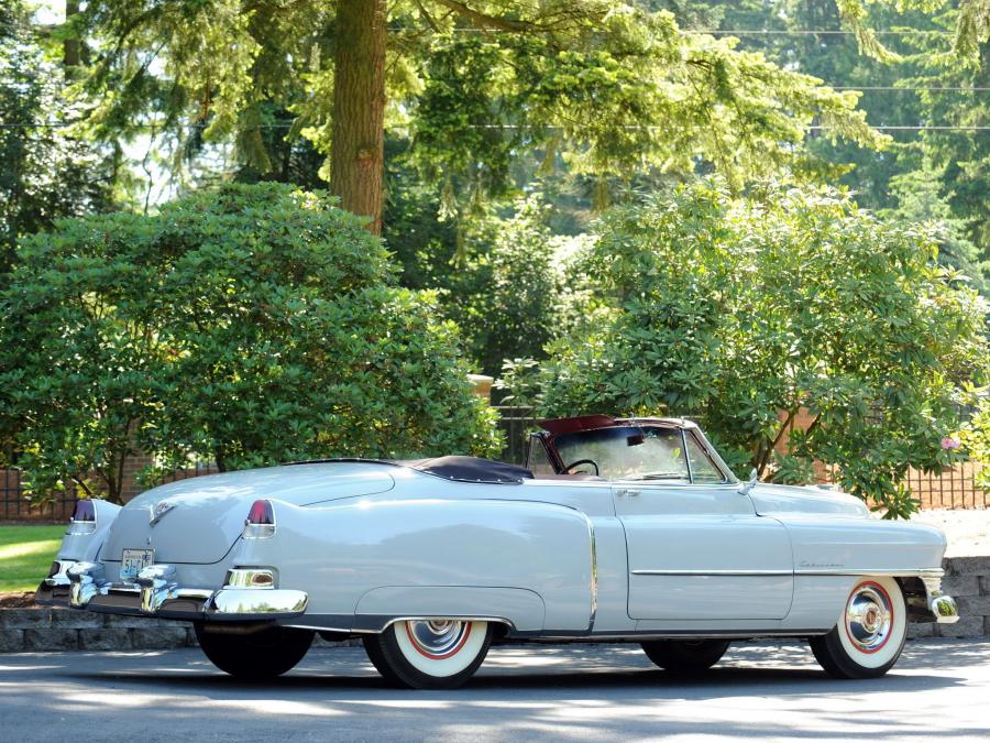  Cadillac Series 62 Convertible 1951 года  (фото 20 из 21)